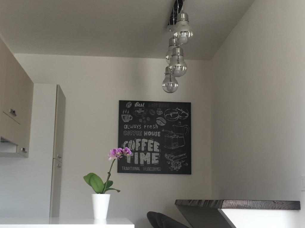 Toledo Boutique Studio Apartments Napoli Ngoại thất bức ảnh